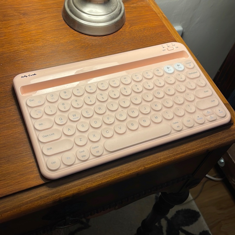 Jelly Comb Bluetooth Keyboard Light Pink